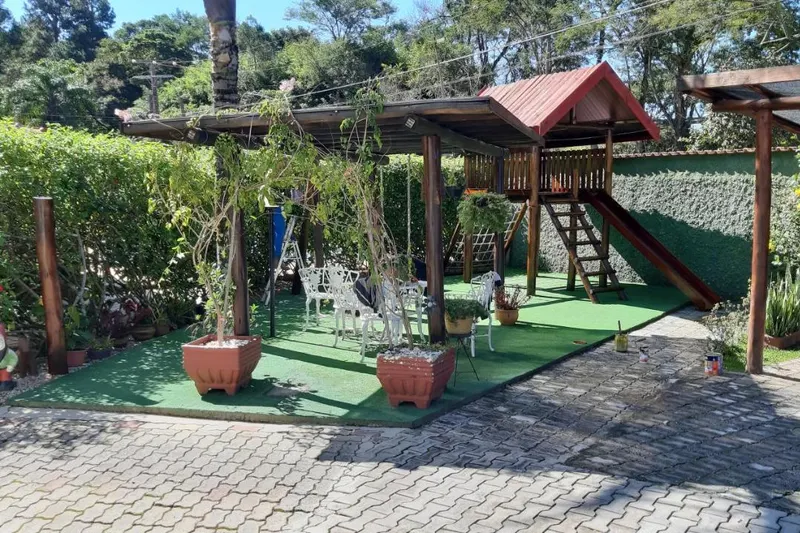Espaço para crianças em Pousada Serrano (São Bento do Sapucaí)
