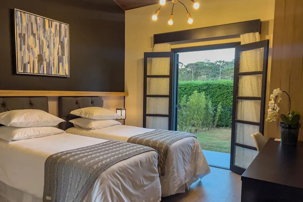 Quarto em Pousada Terrazzo Bonjardim by EasyHotéis (Campos do Jordão)