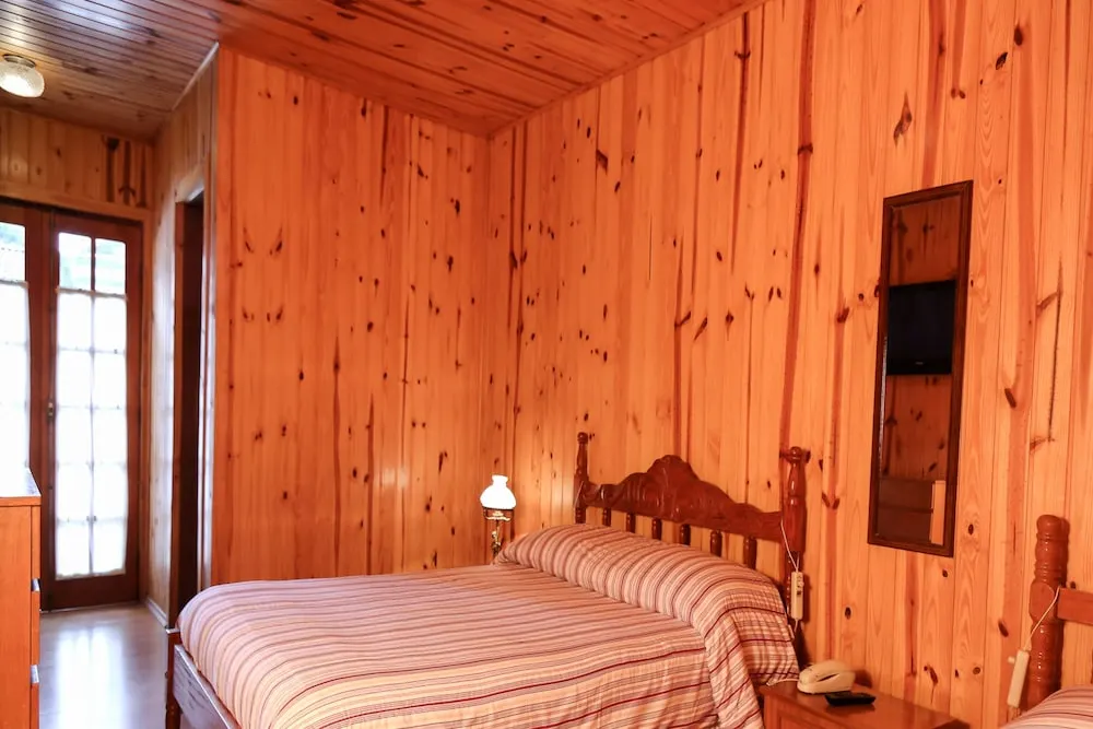 Quarto em Pousada Vale Verde (Campos do Jordão)