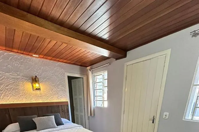 Quarto em Pousada Vila Tio Lé (Campos do Jordão)