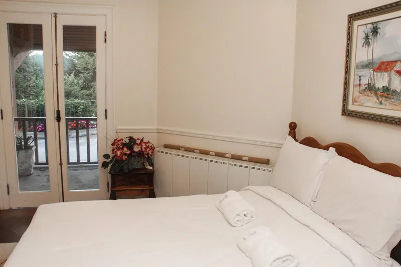 Quarto em Pousada Villa da Esperanca (Campos do Jordão)