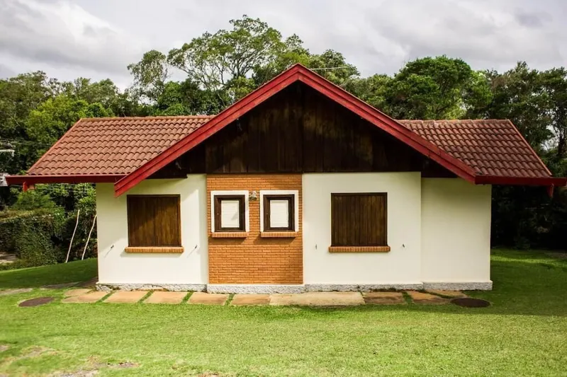 Pousada Villa Rural: fachada, em Campos do Jordão