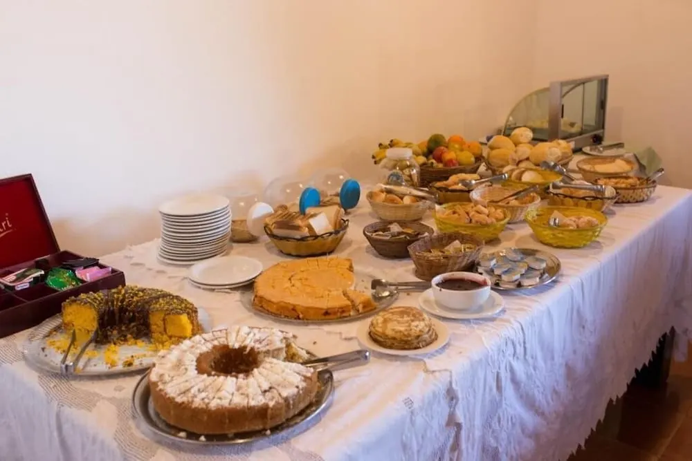 Café da manhã e refeições em Pousada Villa Rural (Campos do Jordão)