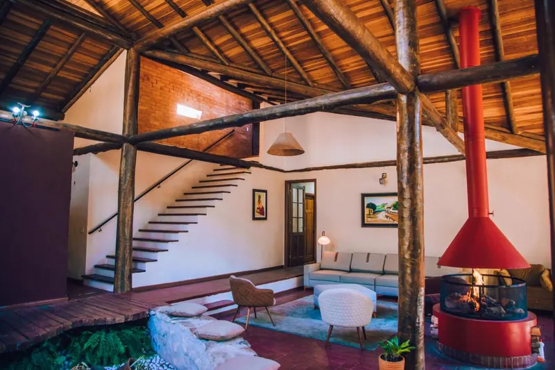 Pousada Villa Serena: área comum, em Campos do Jordão