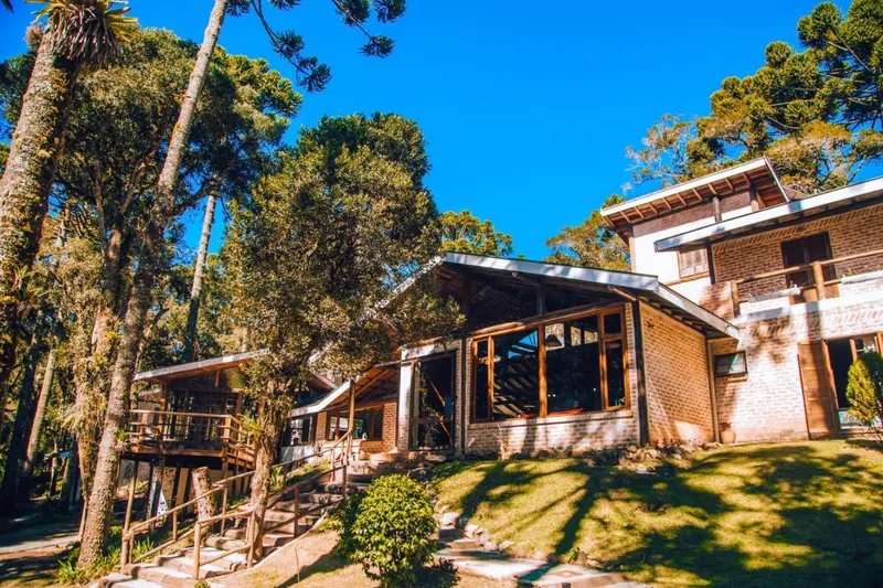 Pousada Villa Serena: fachada, em Campos do Jordão