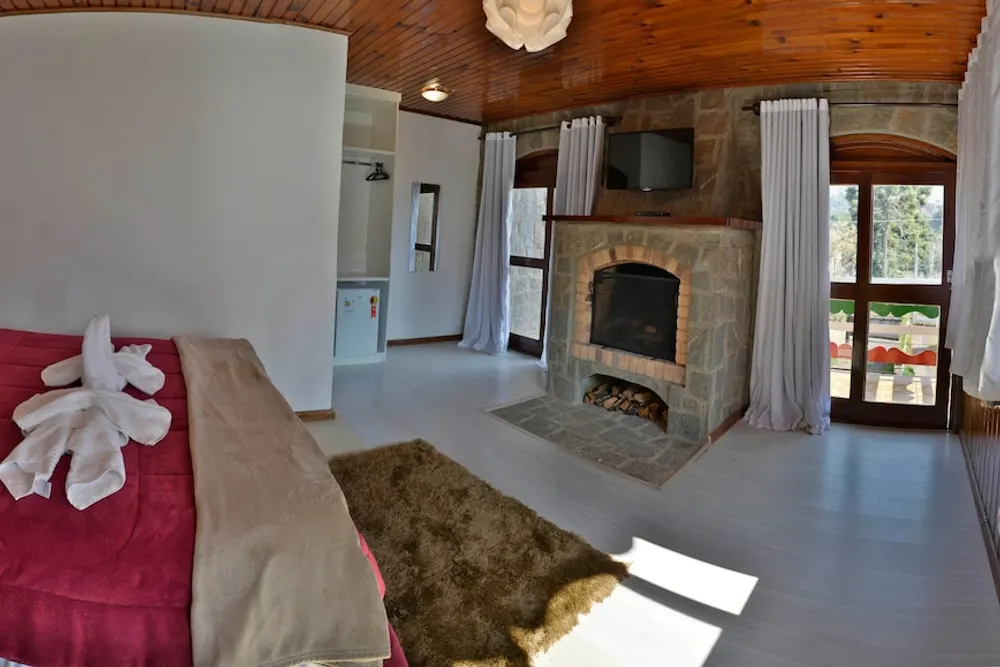 Quarto em Pousada Villaggio di Roma (Campos do Jordão)
