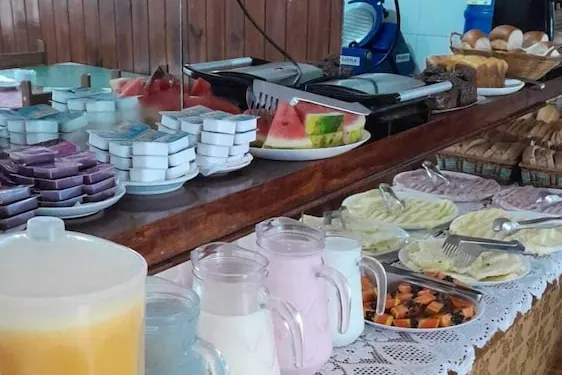 Café da manhã e refeições em Pousada Villaggio di Roma (Campos do Jordão)