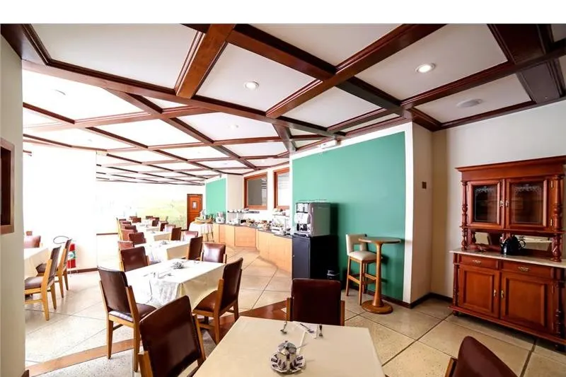 Pousada Villaggio Italia: café da manhã e refeições, em Campos do Jordão