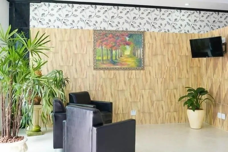 Rohedama Hotel: área comum, em Guaratinguetá