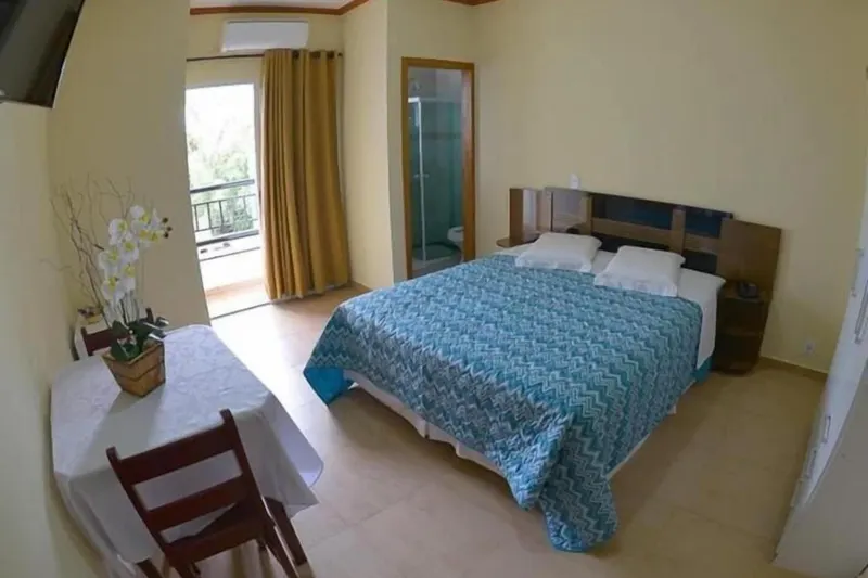 Quarto em Rohedama Hotel (Guaratinguetá)