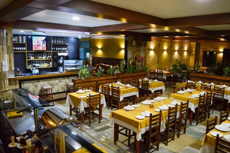 Café da manhã e refeições em Rohedama Hotel (Guaratinguetá)