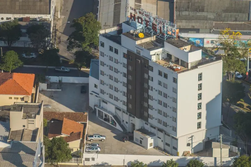 San Michel Palace Hotel: fachada, em Taubaté