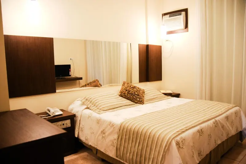 Quarto em San Michel Palace Hotel (Taubaté)