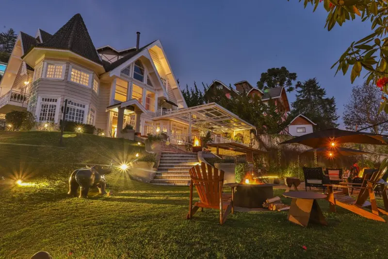 Secreto Boutique Hotel: fachada, em Campos do Jordão