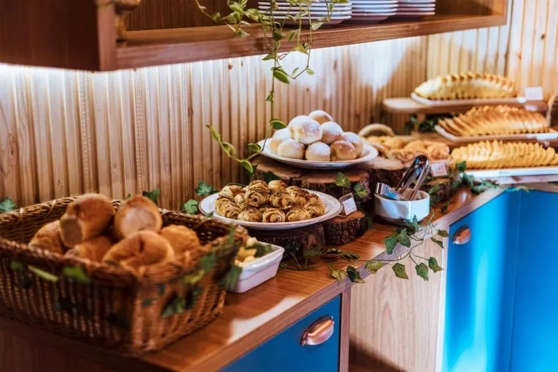 Café da manhã e refeições em Smart Hotel Reserva Campos do Jordão (Campos do Jordão)