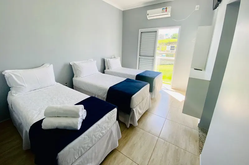 Quarto em Summit Inn Hotel Cachoeira Paulista (Cachoeira Paulista)