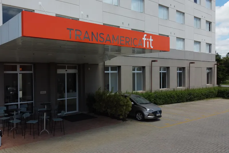 Transamerica Fit Jacareí: fachada, em Jacareí