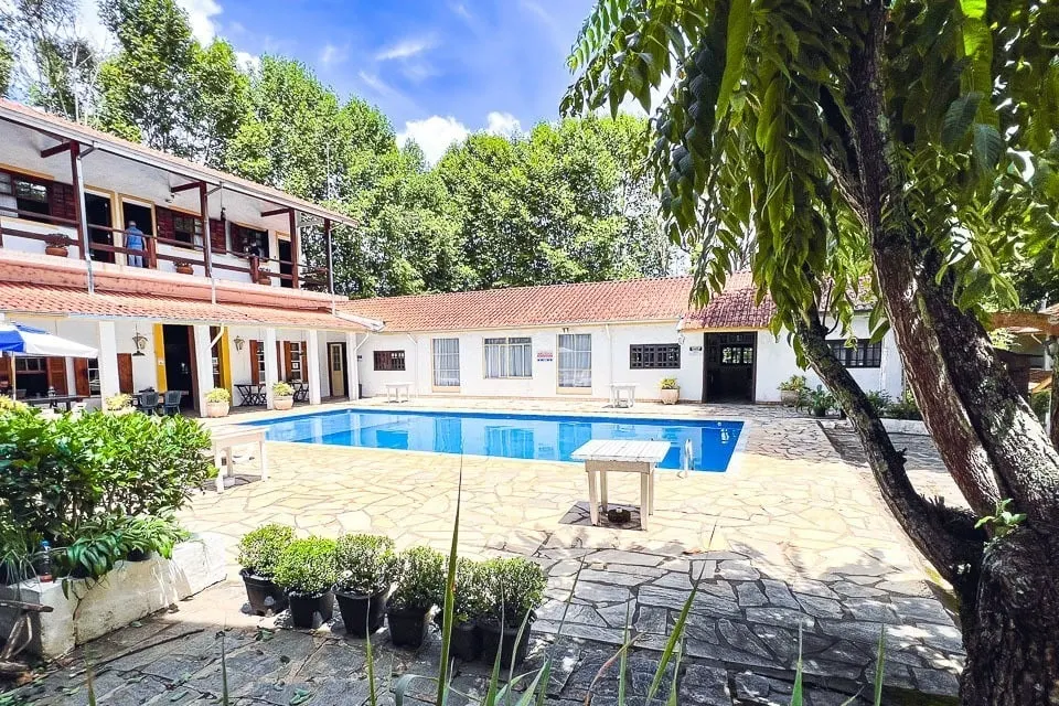 VELINN Pousada Cesar: piscina, em Santo Antônio do Pinhal