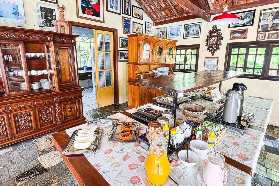 Café da manhã e refeições em VELINN Pousada Cesar (Santo Antônio do Pinhal)
