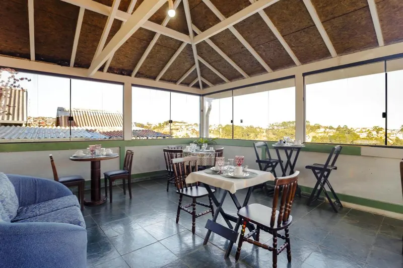 Café da manhã e refeições em VELINN Pousada Villa Paty I (Campos do Jordão)