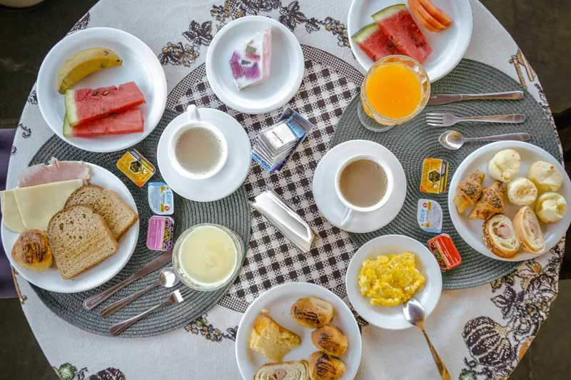 Café da manhã e refeições em VELINN Pousada Villa Paty I (Campos do Jordão)